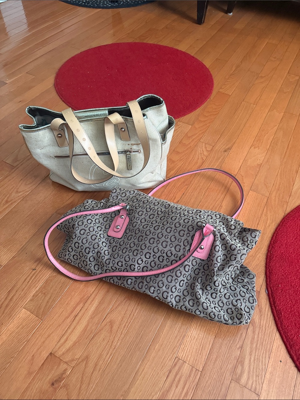 Guess Gray Monogram Shoulder Bag with Pink Trim
